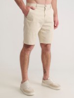 MEN BASIC CHINO SHORTS