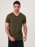 MEN’S Basic Slim Fit V neck