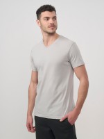 MEN’S Basic Slim Fit V neck
