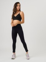 SEAMLESS V TOP