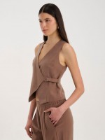 NINA VEST