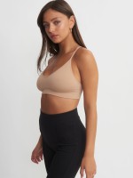 SEAMLESS RIBBED TOP