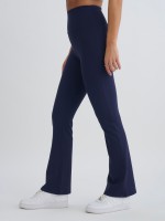 HIGH-WAIST FLARE LEGGING
