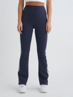 HIGH-WAIST FLARE LEGGING