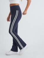 HIGH-WAIST FLARE LEGGING