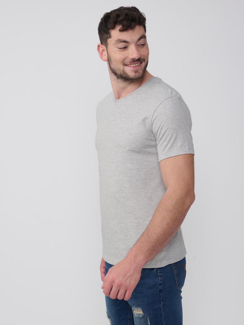 MEN’S Basic Slim Fit V neck