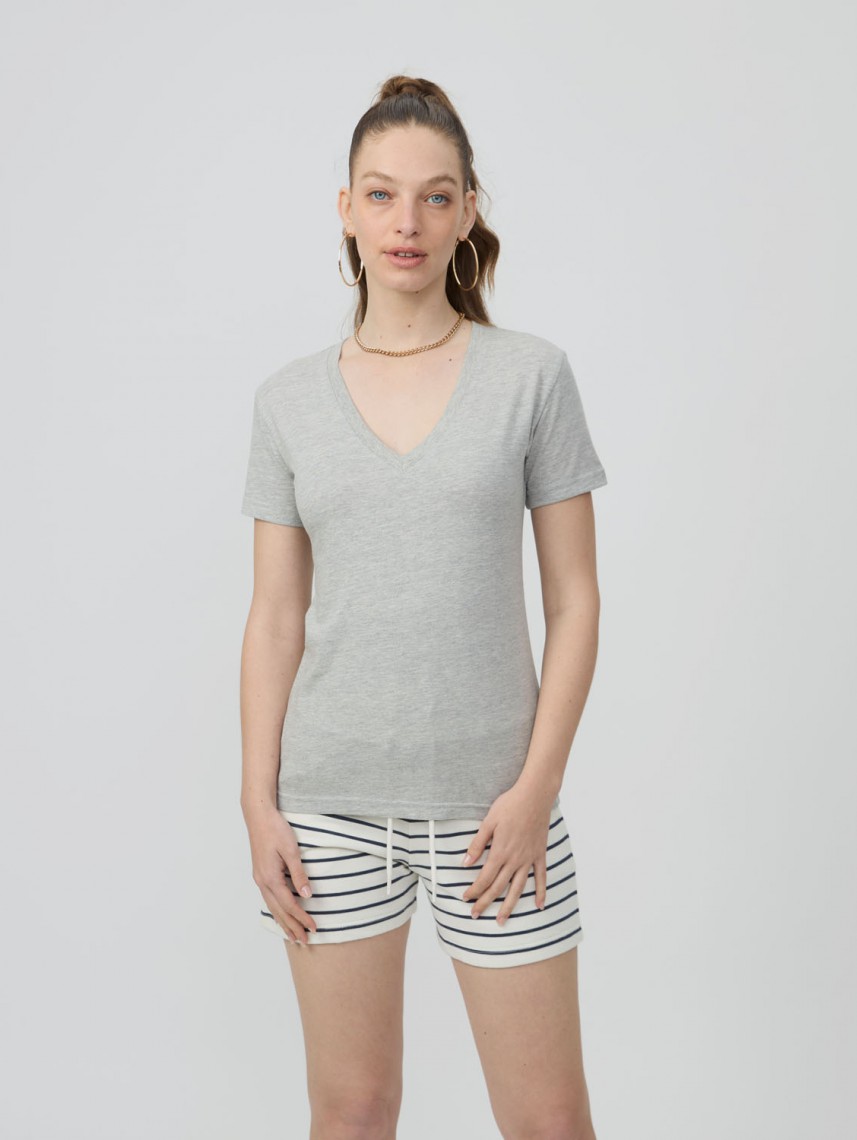 BASIC V NECK