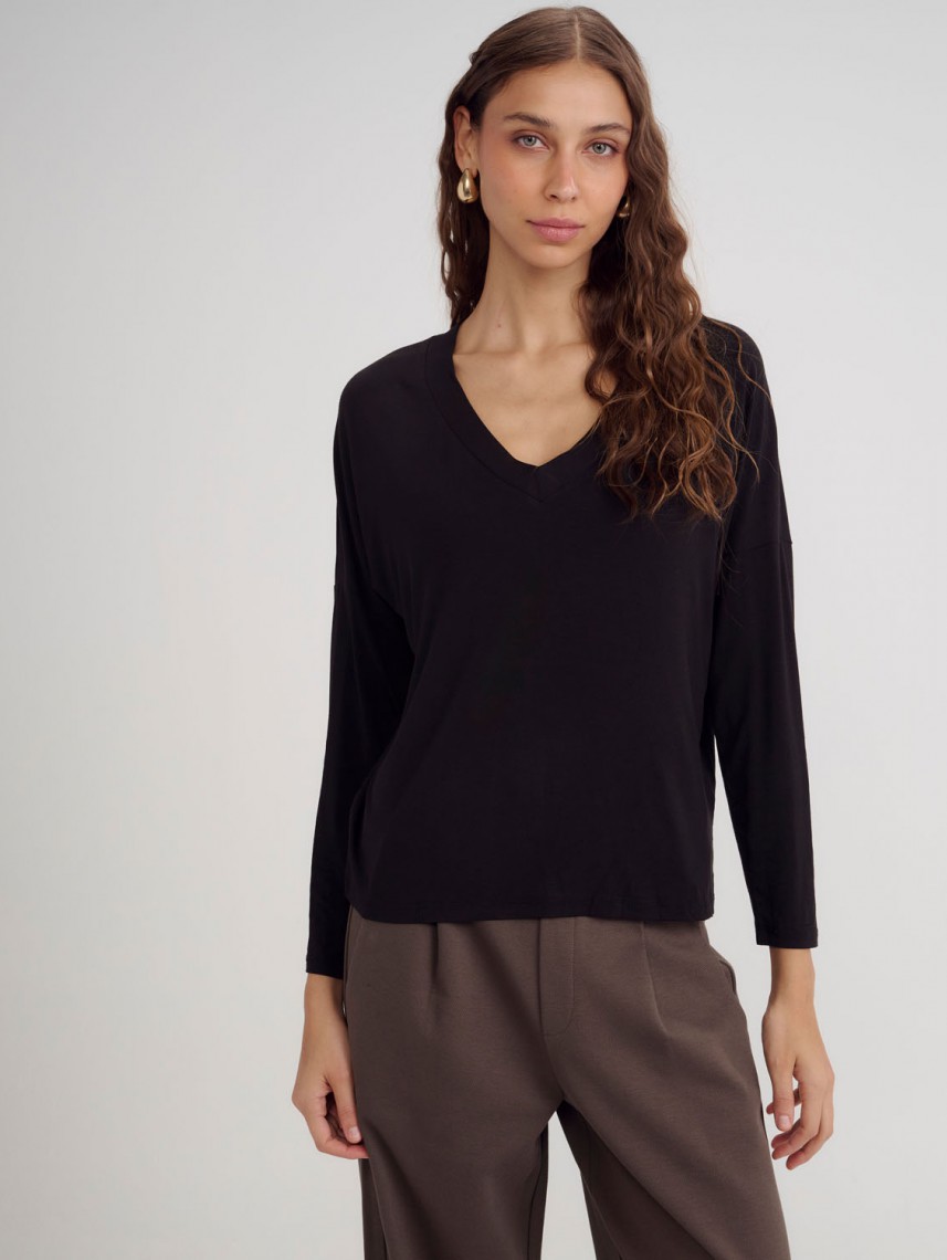 SUNRISE V NECK SHIRT