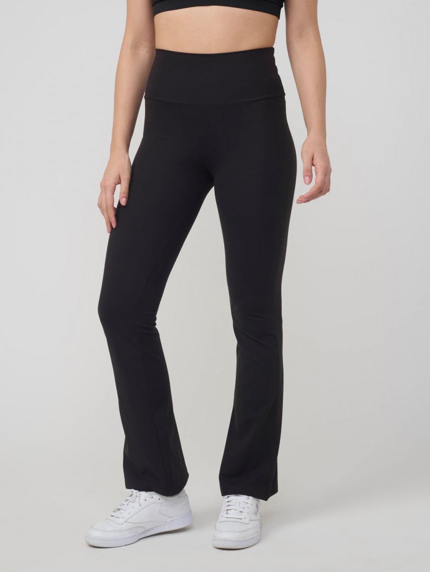 HIGH-WAIST FLARE LEGGING