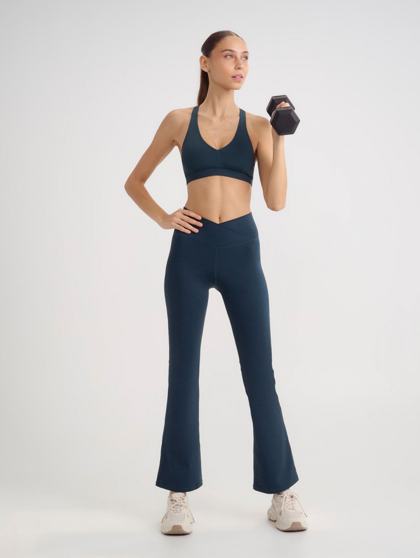 CROSSOVER FLARE LEGGINGS