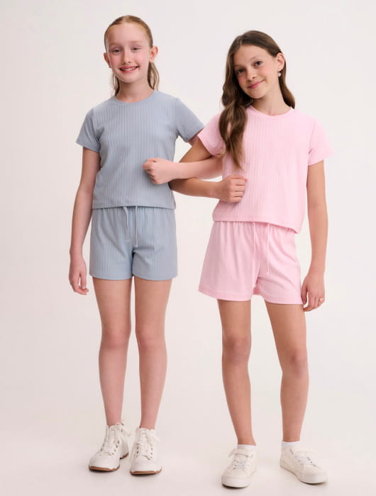 קנה עכשיו קולקציה לילדים