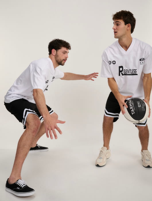 קנה עכשיו קולקציה לגברים