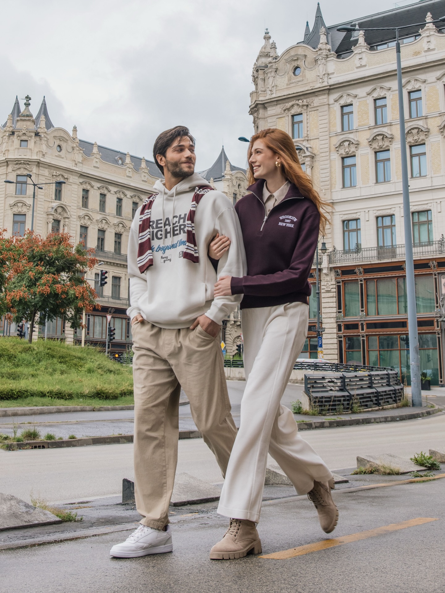 Matching looks for a walking date🌤️